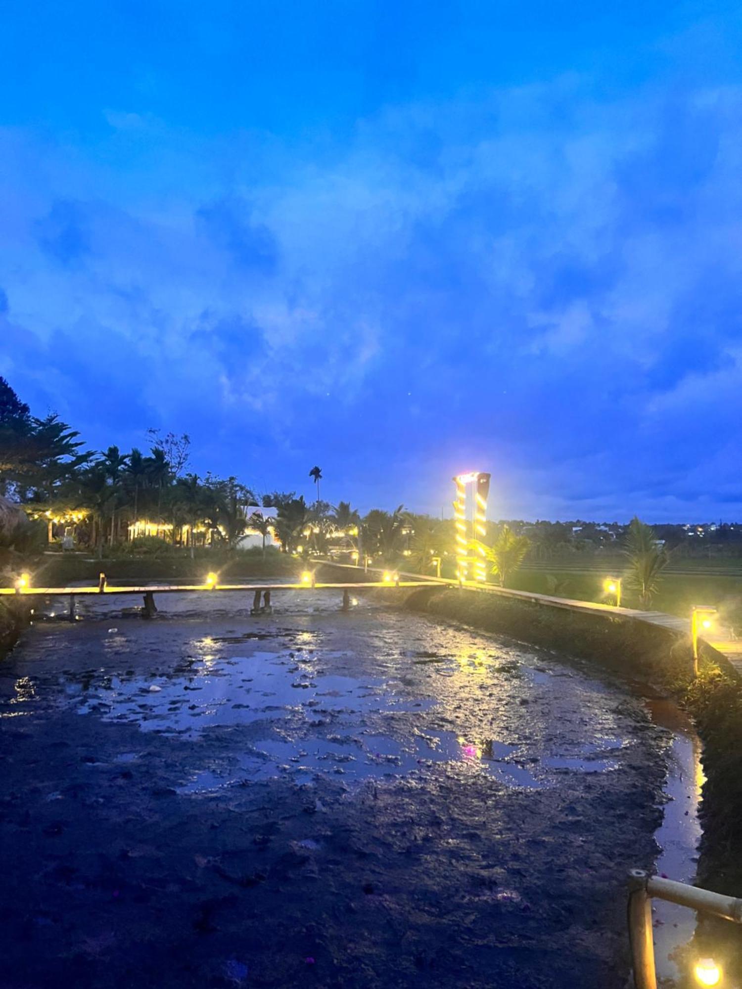Komleo Farm Hotel Buon Ma Thuot Exterior photo